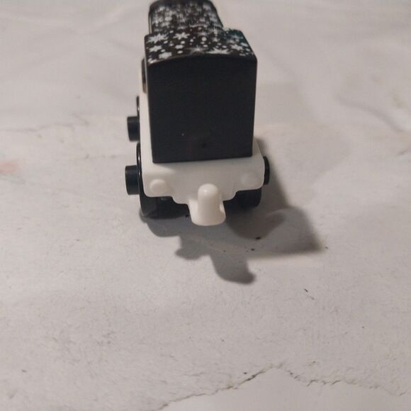 Thomas And Friends Minis 2014 WINTER DIESEL Advent Calendar  Train - Picture 4 of 6